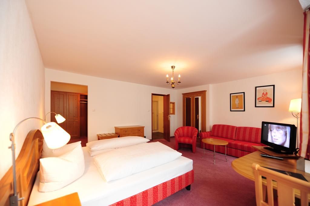 Hotel Krone Matrei am Brenner Cameră foto