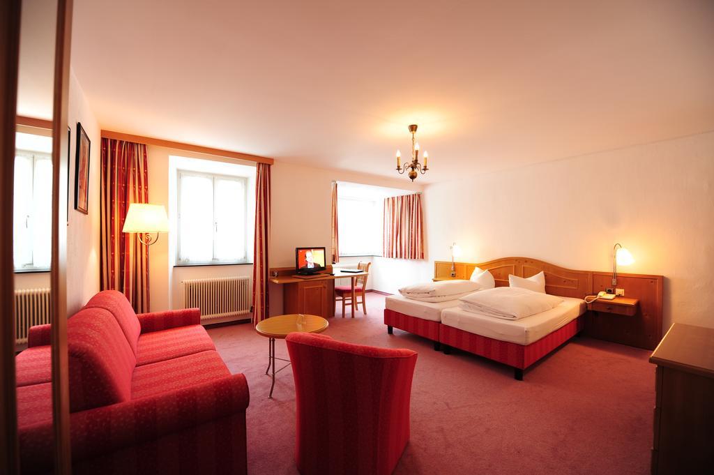 Hotel Krone Matrei am Brenner Cameră foto
